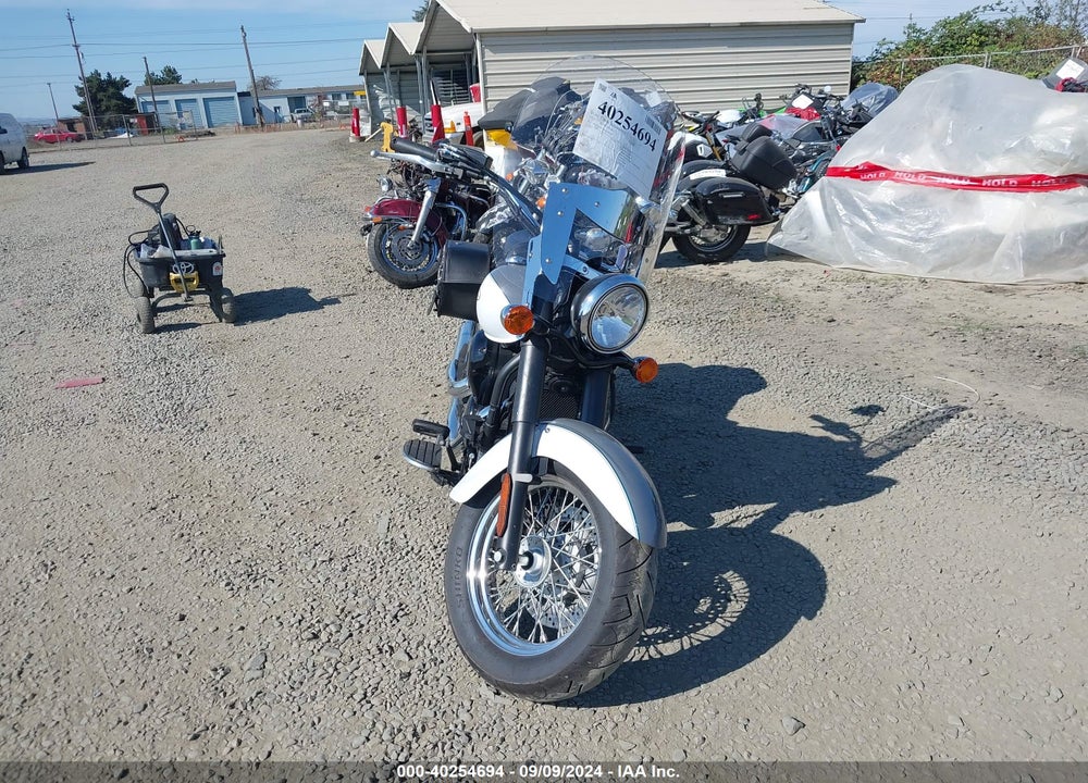 2021 KAWASAKI VN900 B VIN: JKAVN2B16MA100249