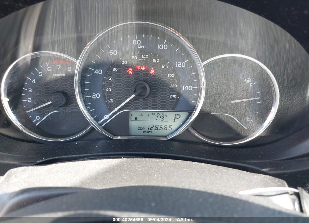 2014 TOYOTA COROLLA LE VIN: 5YFBURHE8EP096958