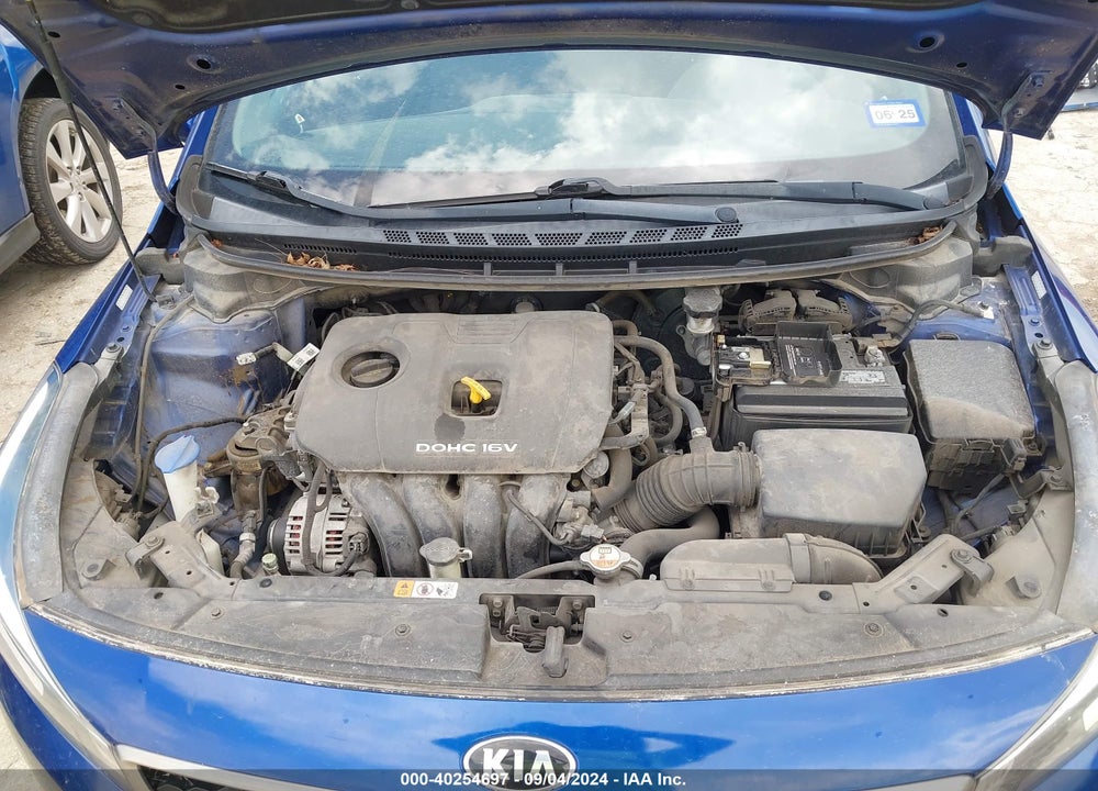 2017 KIA FORTE LX VIN: 3KPFK4A72HE016825