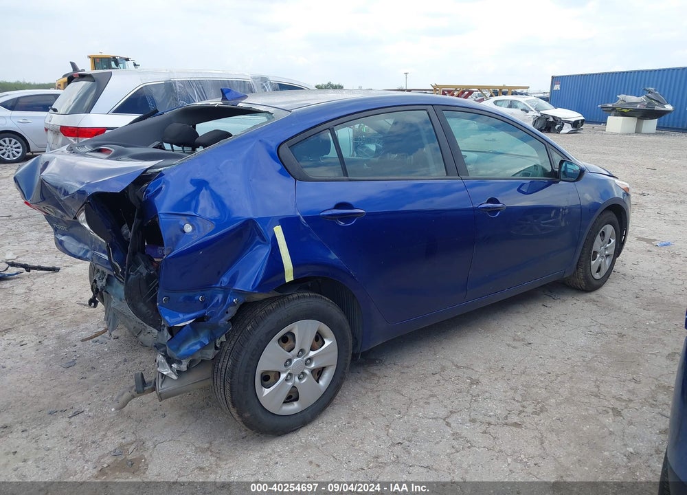 2017 KIA FORTE LX VIN: 3KPFK4A72HE016825