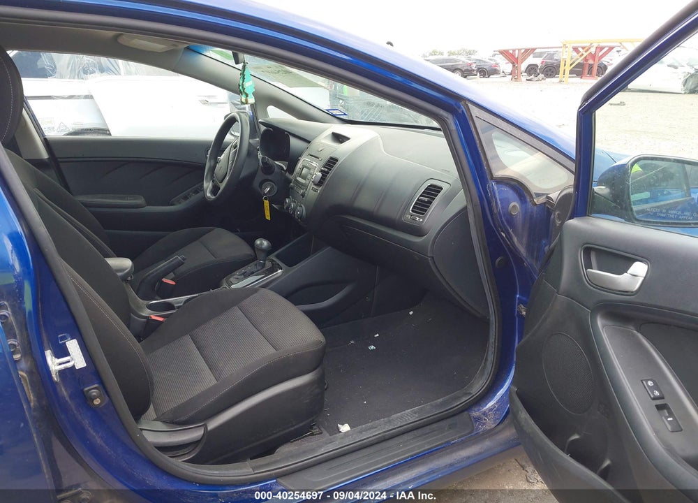 2017 KIA FORTE LX VIN: 3KPFK4A72HE016825