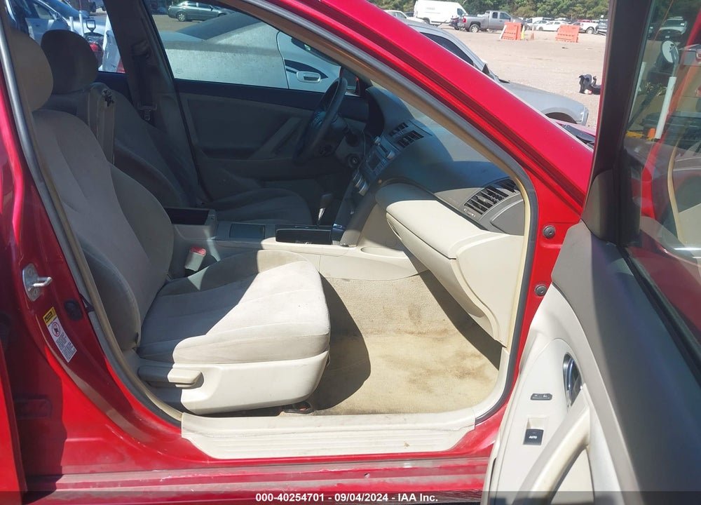 2011 TOYOTA CAMRY LE VIN: 4T1BF3EK5BU734014