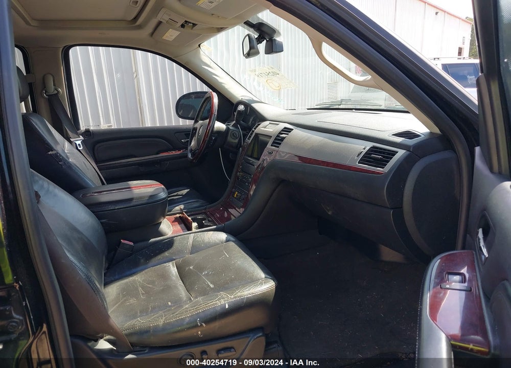 2009 CADILLAC ESCALADE STANDARD VIN: 1GYFK23249R272258