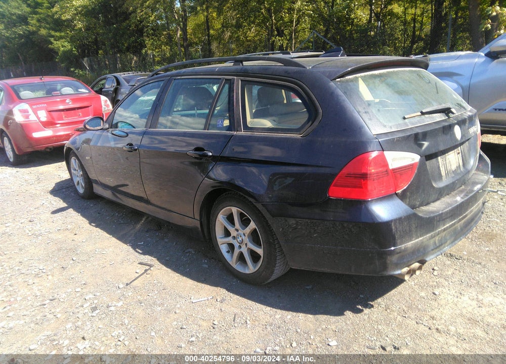 2007 BMW 328XI VIN: WBAVT73507FZ35035