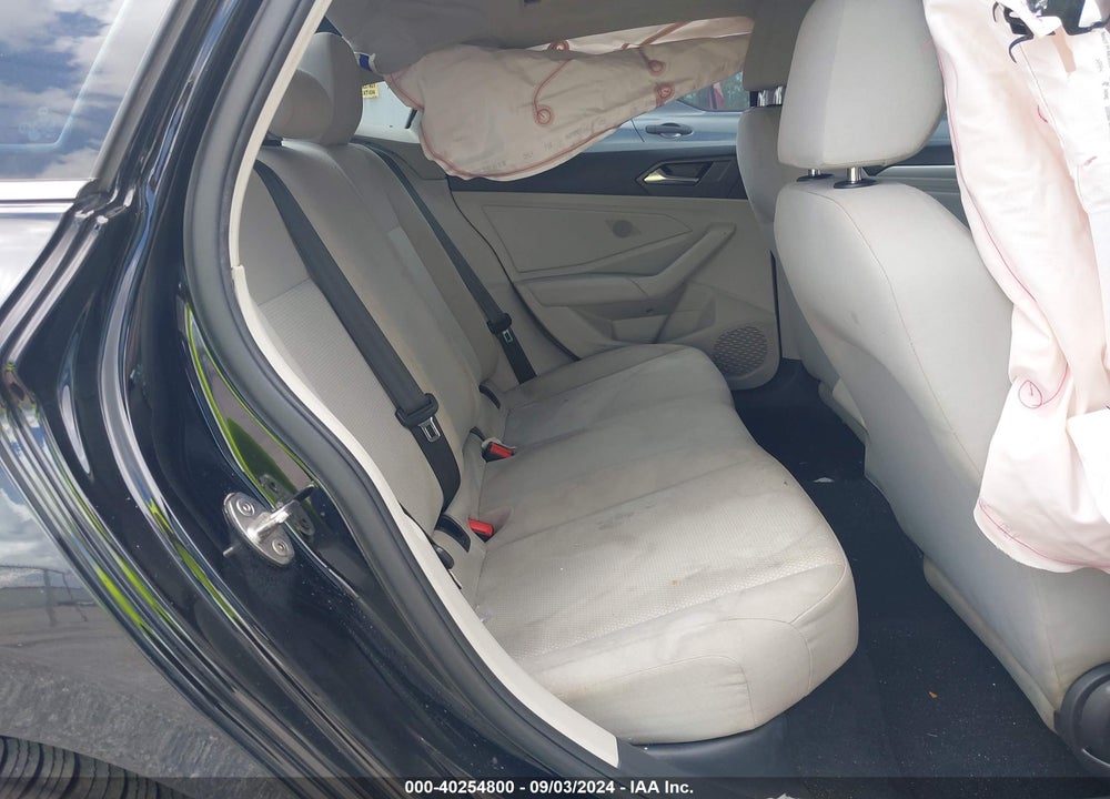 2019 VOLKSWAGEN JETTA 1.4T R-LINE/1.4T S/1.4T SE VIN: 3VWCB7BU8KM188621