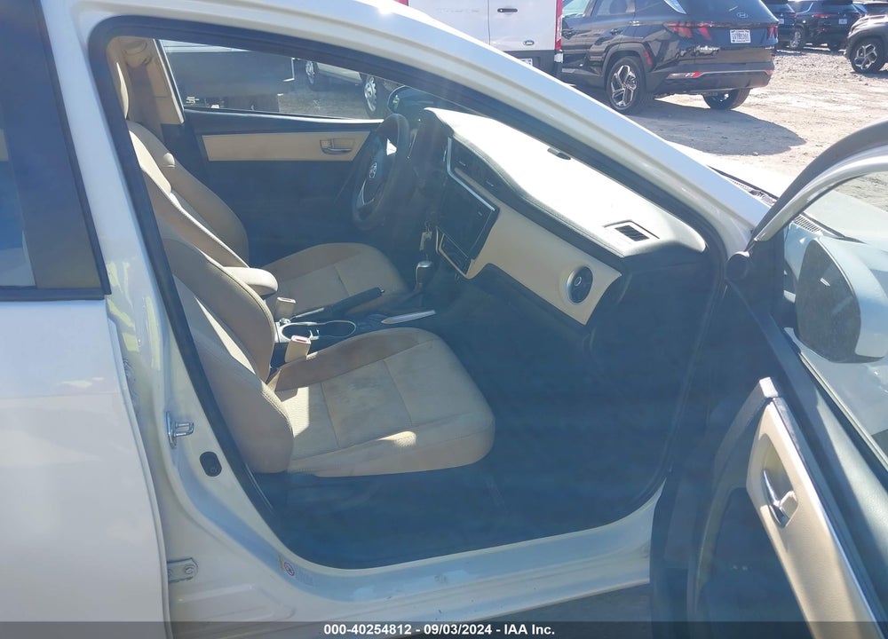 2017 TOYOTA COROLLA LE VIN: 2T1BURHE9HC960498