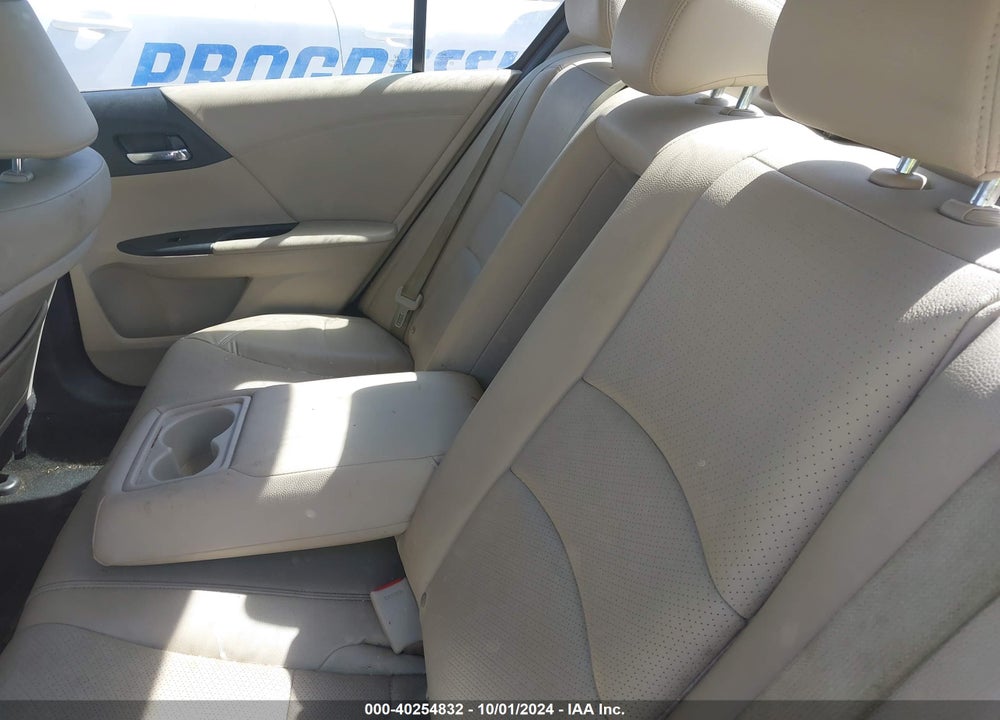 2014 HONDA ACCORD EX-L VIN: 1HGCR2F85EA068826