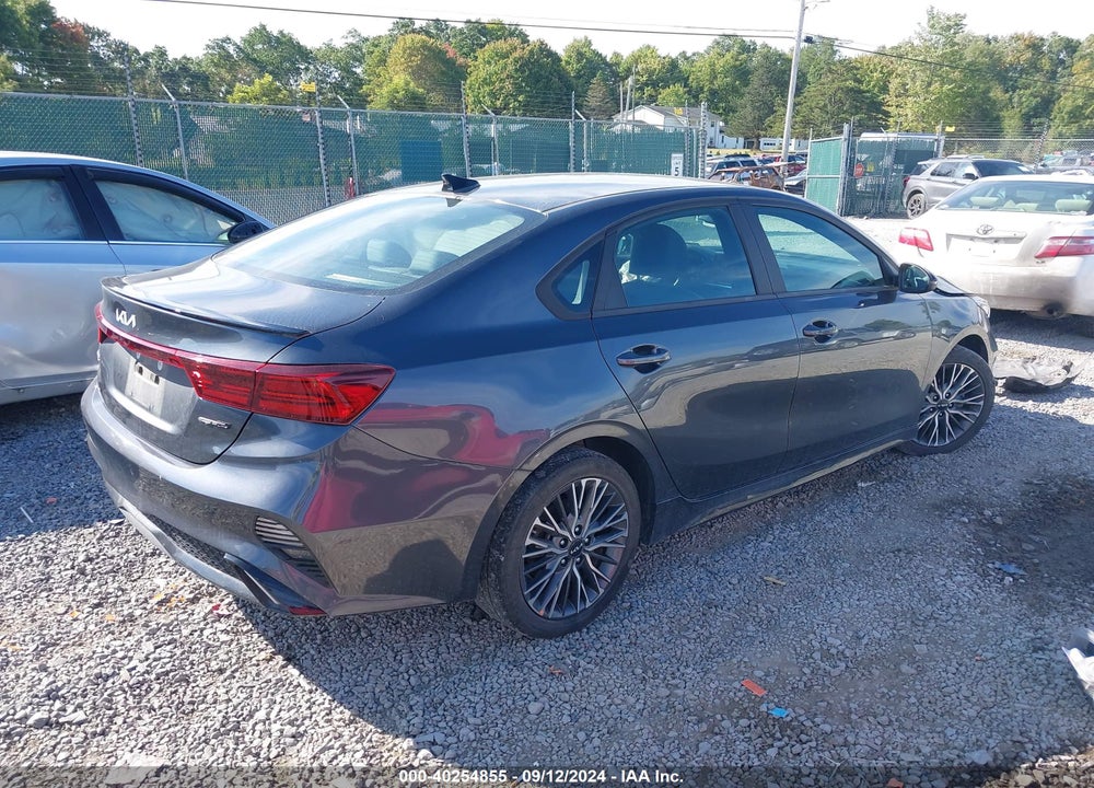 2022 KIA FORTE GT LINE VIN: 3KPF54ADXNE452654