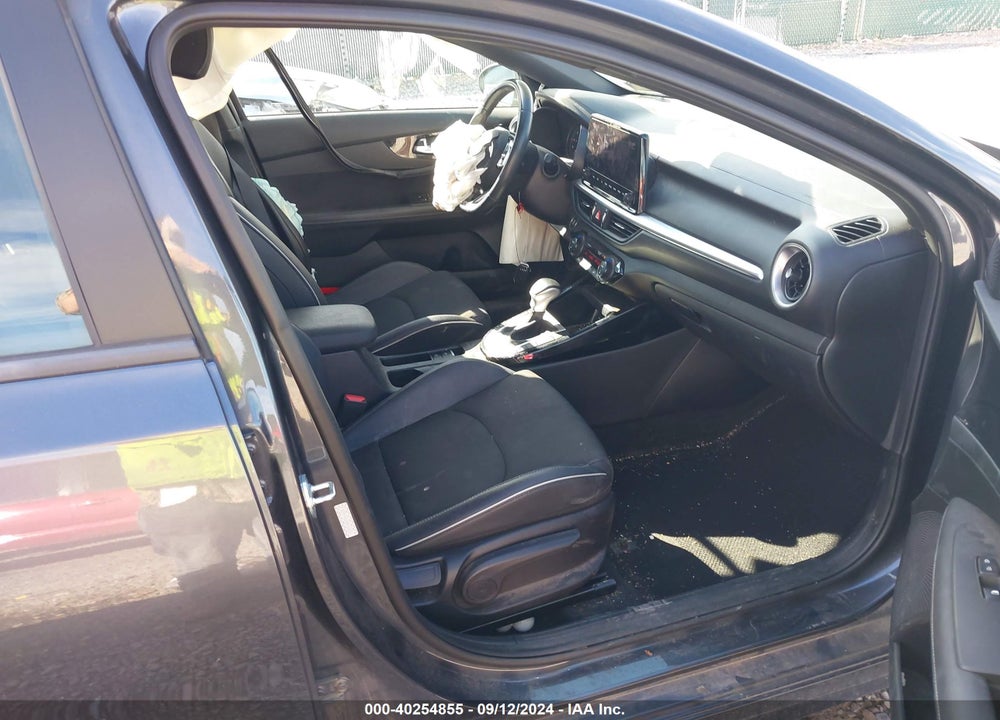2022 KIA FORTE GT LINE VIN: 3KPF54ADXNE452654