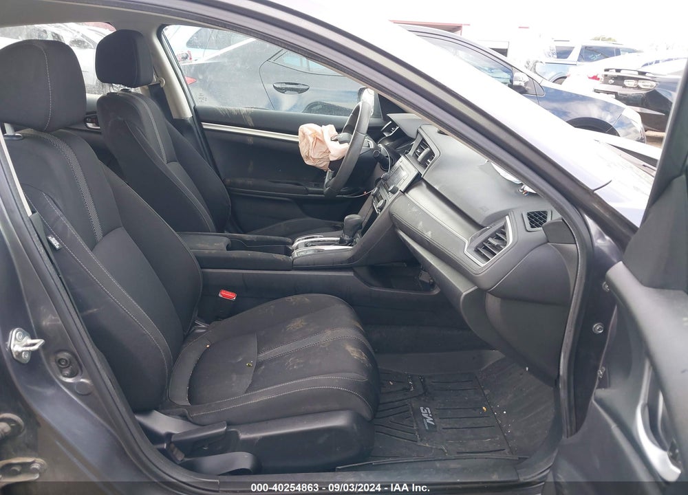 2019 HONDA CIVIC LX VIN: 19XFC2F66KE035239