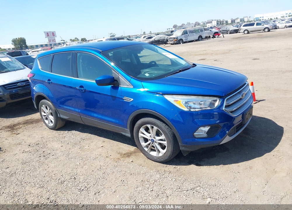 2019 FORD ESCAPE SE VIN: 1FMCU0GD9KUB04925