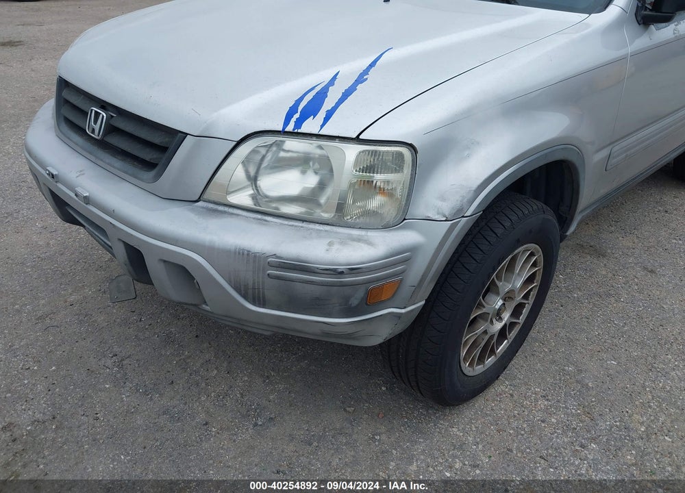 2000 HONDA CR-V LX VIN: JHLRD2840YC015268