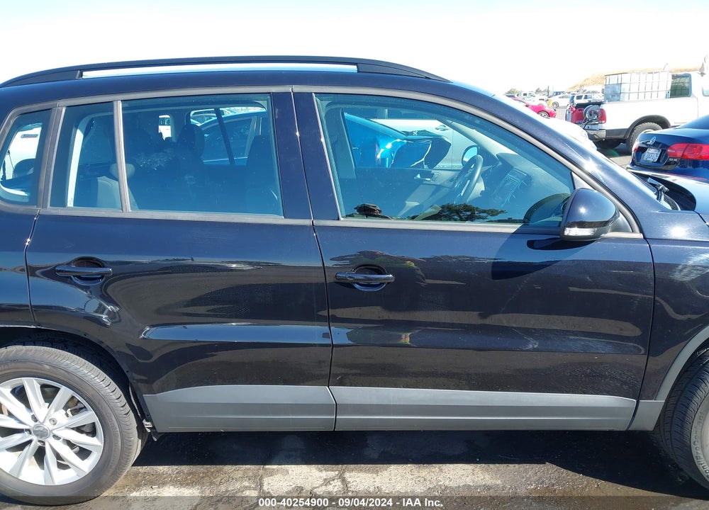 2017 VOLKSWAGEN TIGUAN 2.0T/2.0T S VIN: WVGAV7AX2HK042711