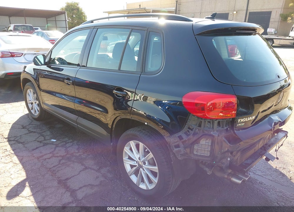 2017 VOLKSWAGEN TIGUAN 2.0T/2.0T S VIN: WVGAV7AX2HK042711