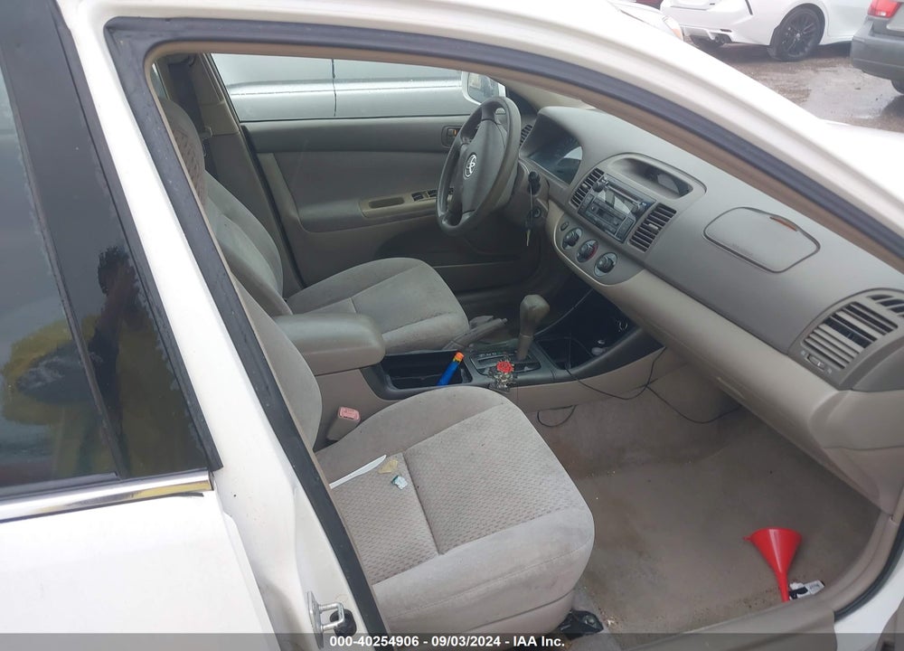 2004 TOYOTA CAMRY LE VIN: 4T1BE32K74U296963