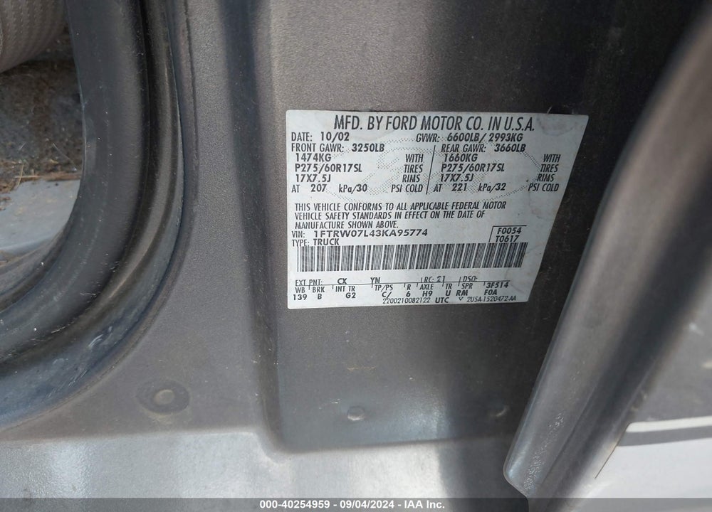 2003 FORD F-150 LARIAT/XLT VIN: 1FTRW07L43KA95774