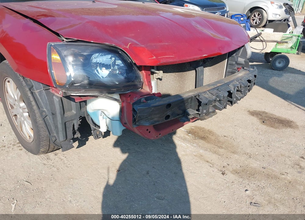 2011 MITSUBISHI GALANT VIN: 4A32B2FF2BE021140