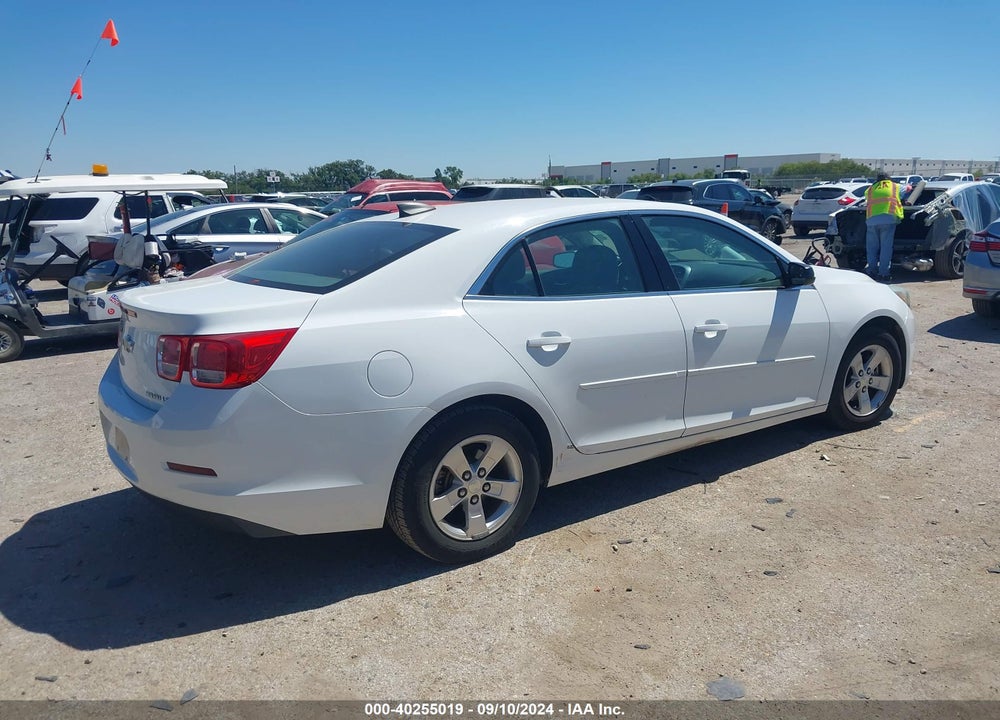 2015 CHEVROLET MALIBU LS VIN: 1G11B5SL2FF116575
