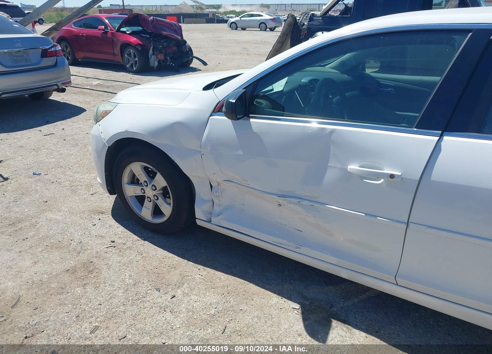 2015 CHEVROLET MALIBU LS VIN: 1G11B5SL2FF116575