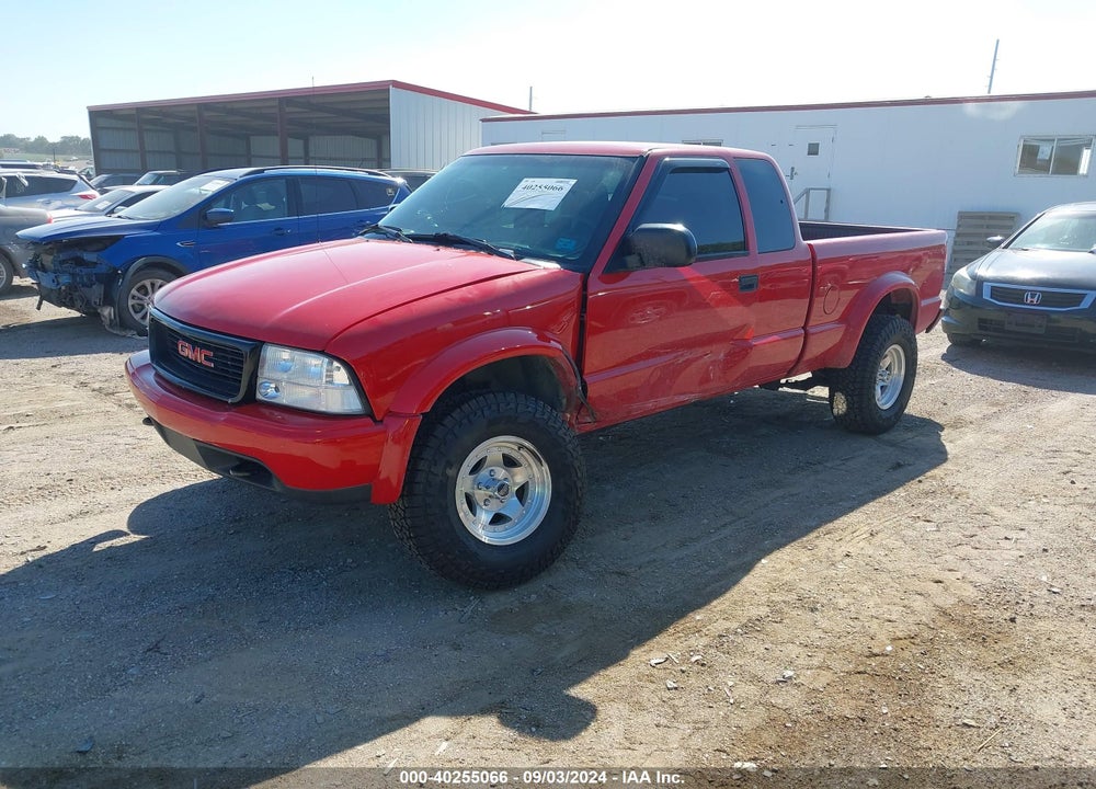 2003 GMC SONOMA SLS VIN: 1GTCT19XX38110988
