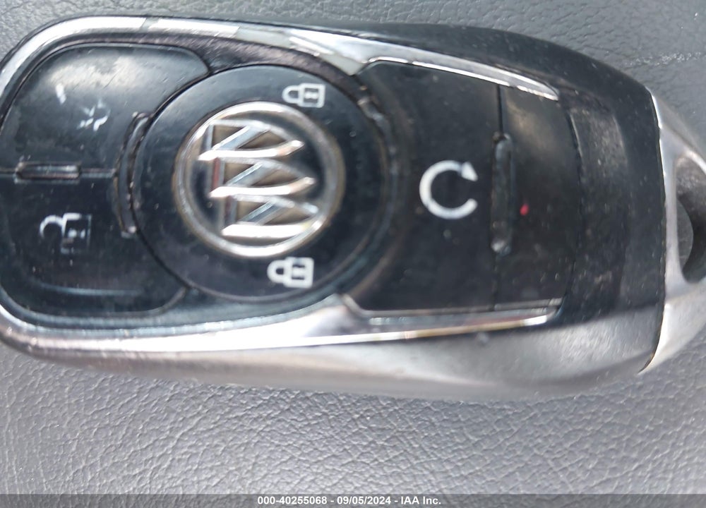2019 BUICK ENCLAVE FWD ESSENCE VIN: 5GAERBKW6KJ160620