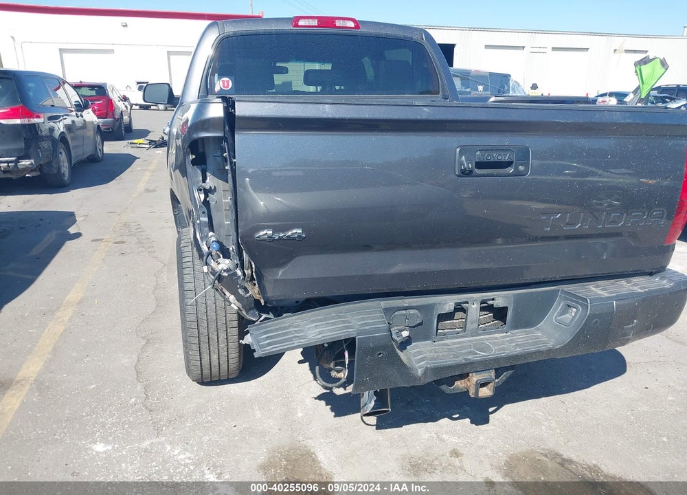 2015 TOYOTA TUNDRA LIMITED 5.7L V8 VIN: 5TFHW5F14FX421380