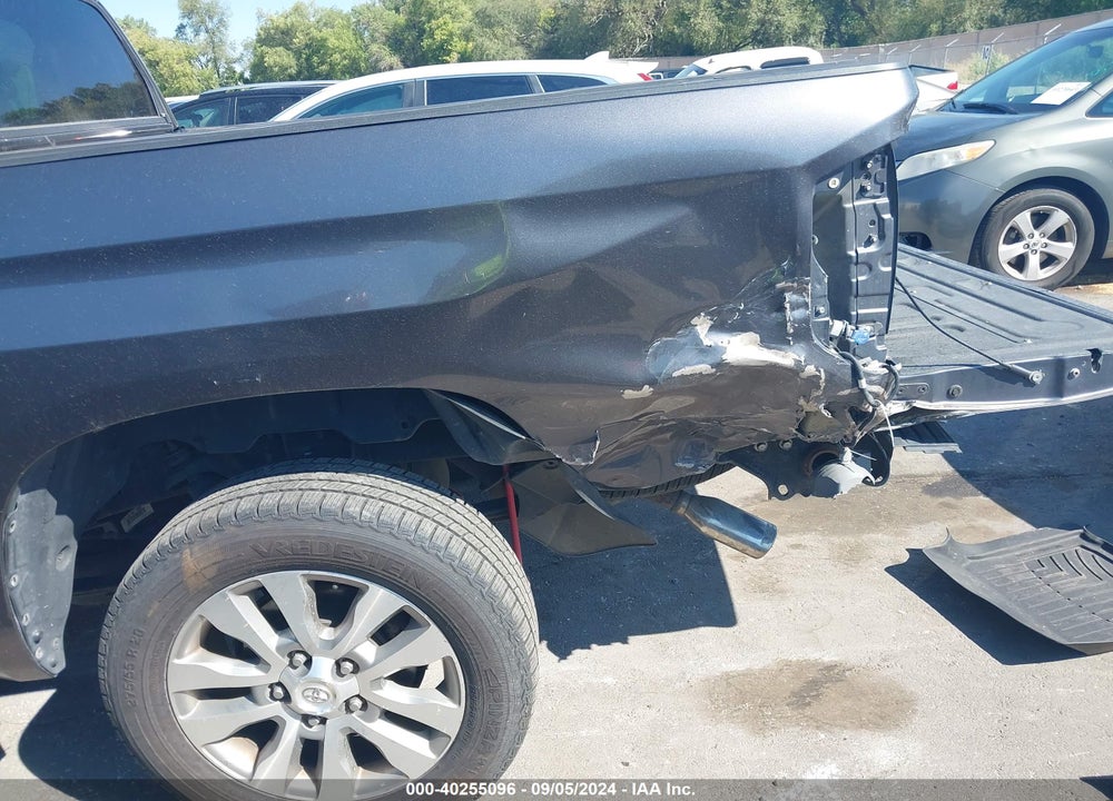 2015 TOYOTA TUNDRA LIMITED 5.7L V8 VIN: 5TFHW5F14FX421380