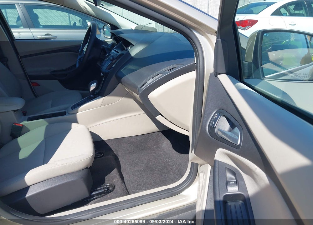 2017 FORD FOCUS VIN: 1FADP3K29HL284998