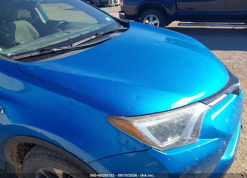 2016 TOYOTA RAV4 HYBRID XLE VIN: JTMRJREV4GD020946