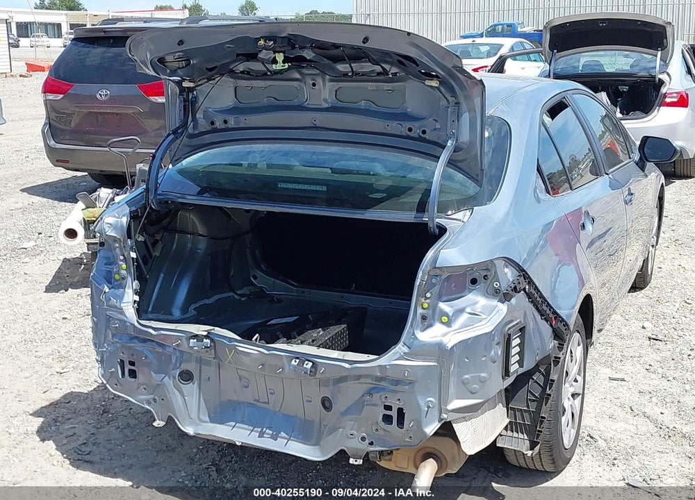 2022 TOYOTA COROLLA LE VIN: 5YFEPMAEXNP373837