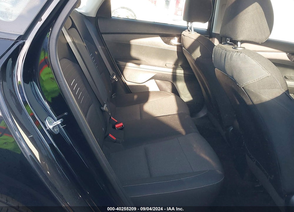 2019 KIA FORTE S VIN: 3KPF34AD0KE041569