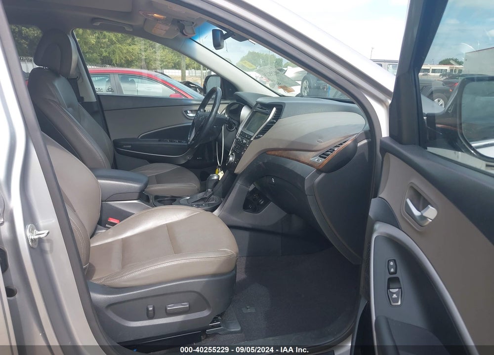2017 HYUNDAI SANTA FE SE ULTIMATE VIN: KM8SRDHF2HU222635