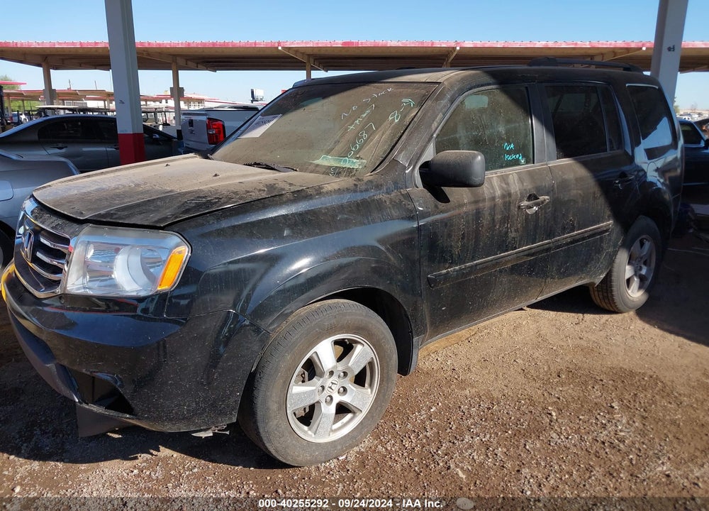 2011 HONDA PILOT EX VIN: 5FNYF4H47BB006687