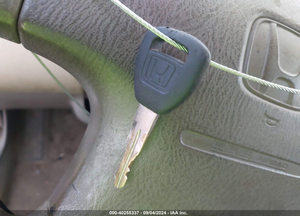 2001 HONDA ACCORD VALUE PACKAGE VIN: 1HGCF86641A087923