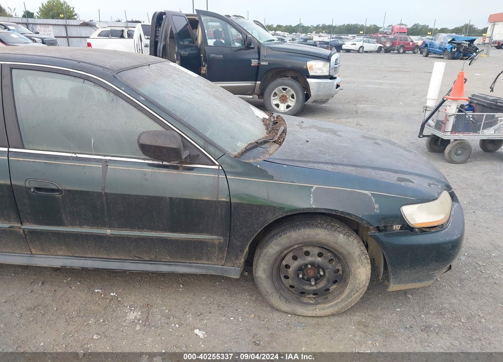 2001 HONDA ACCORD VALUE PACKAGE VIN: 1HGCF86641A087923