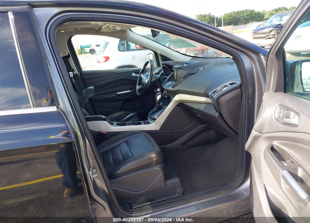 2013 FORD ESCAPE VIN: 1FMCU0HX5DUB65037