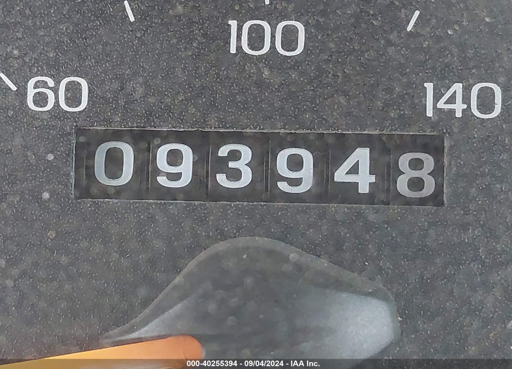 1998 FORD TAURUS VIN: 1FAFP52SXWA171090