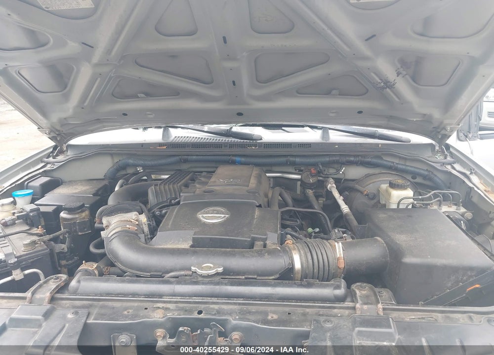2005 NISSAN PATHFINDER SE VIN: 5N1AR18W35C775967
