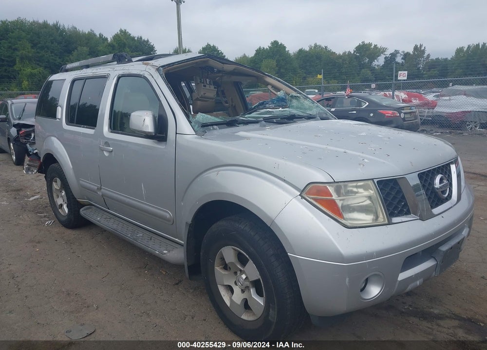 2005 NISSAN PATHFINDER SE VIN: 5N1AR18W35C775967