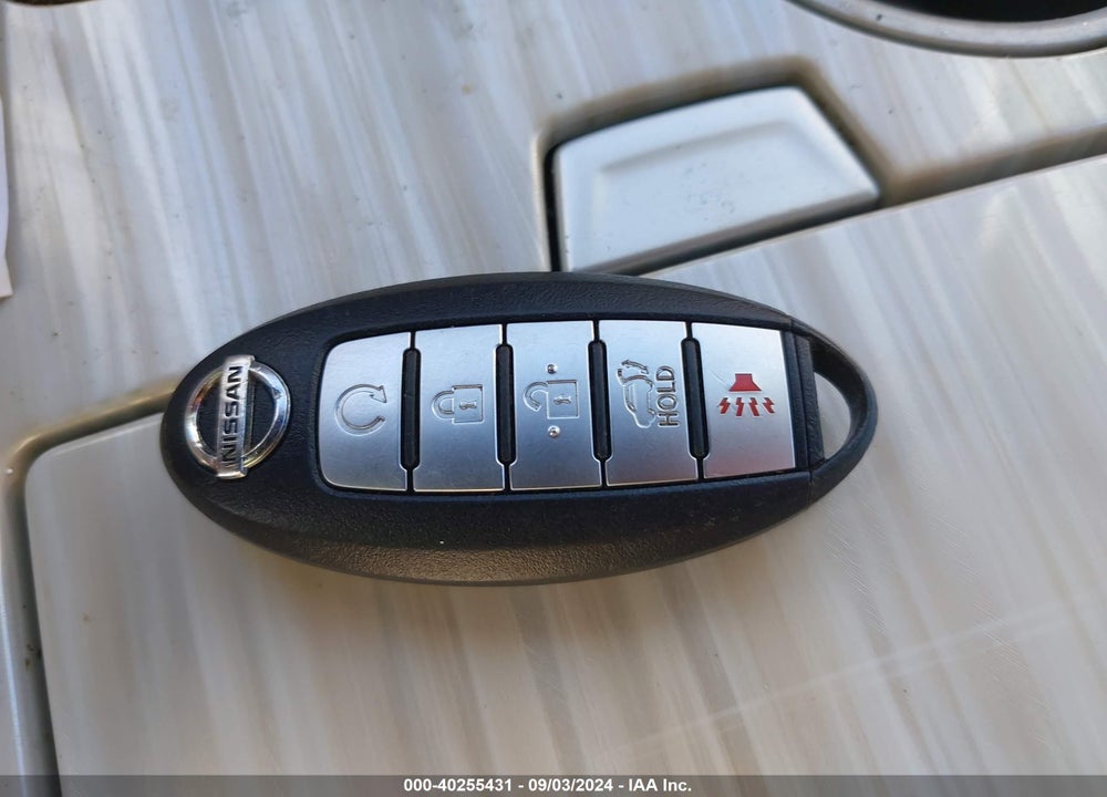 2015 NISSAN MURANO PLATINUM VIN: 5N1AZ2MG8FN263129