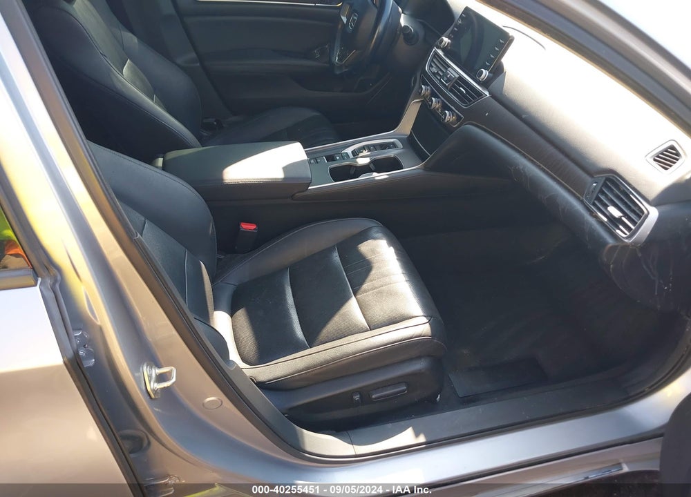 2019 HONDA ACCORD HYBRID TOURING VIN: 1HGCV3F9XKA021183