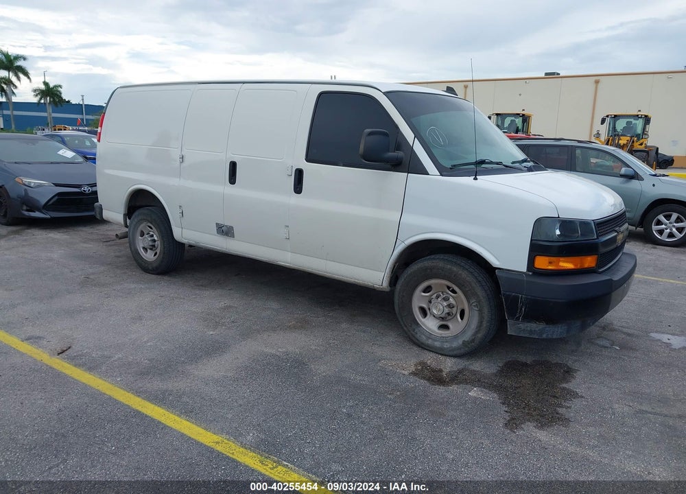 2021 CHEVROLET EXPRESS CARGO RWD 2500 REGULAR WHEELBASE WT VIN: 1GCWGAF74M1170247