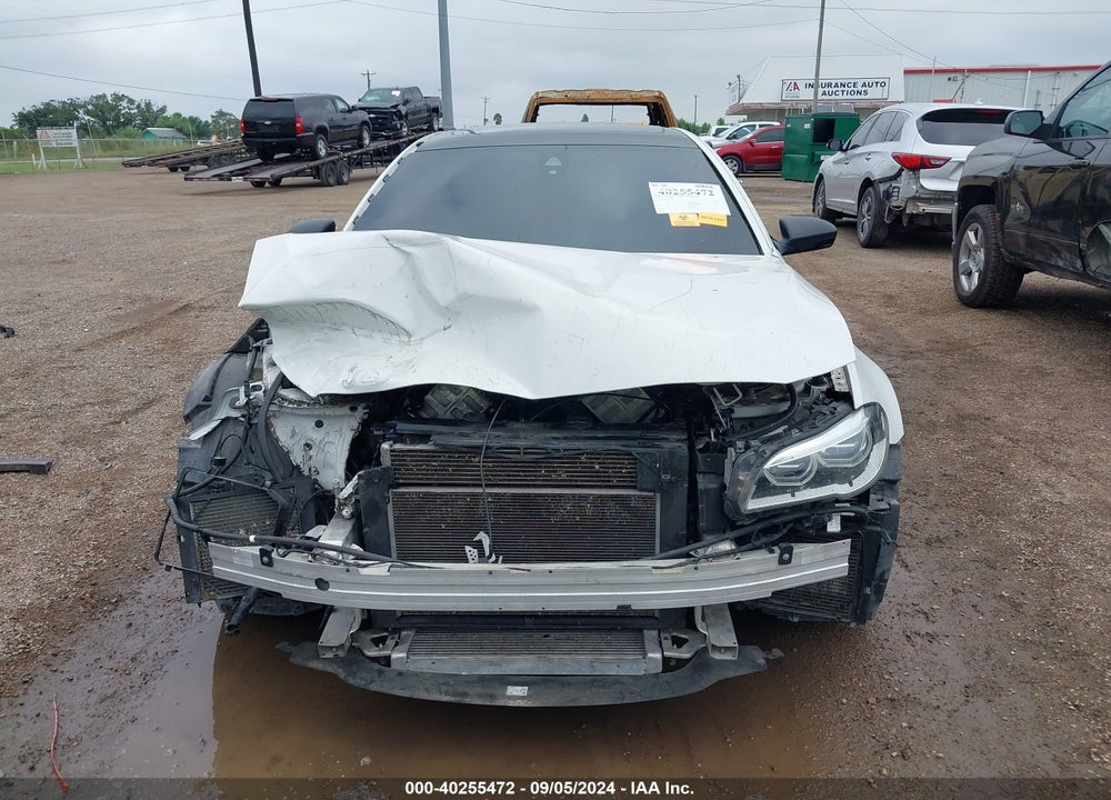 2014 BMW M5 VIN: WBSFV9C54ED097767