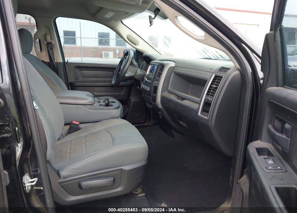 2016 RAM 1500 EXPRESS VIN: 1C6RR6FT9GS201242