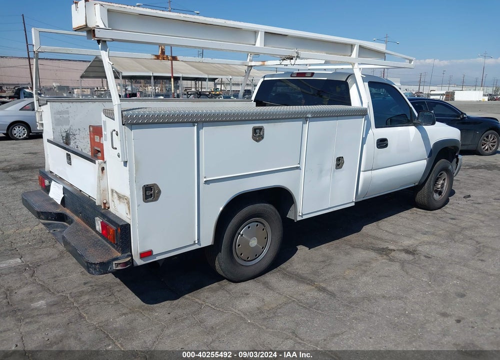 2004 GMC SIERRA C2500 HEAVY DUTY VIN: 1GDHC24U04E217507