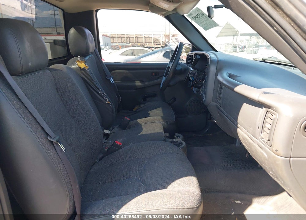 2004 GMC SIERRA C2500 HEAVY DUTY VIN: 1GDHC24U04E217507