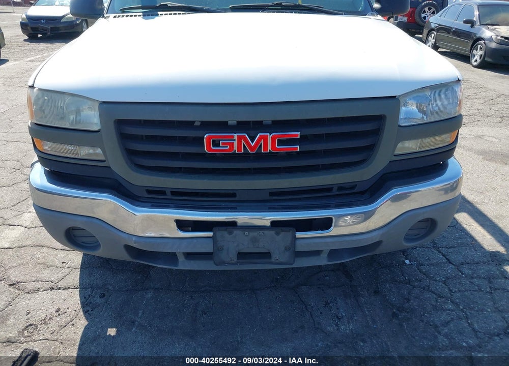 2004 GMC SIERRA C2500 HEAVY DUTY VIN: 1GDHC24U04E217507