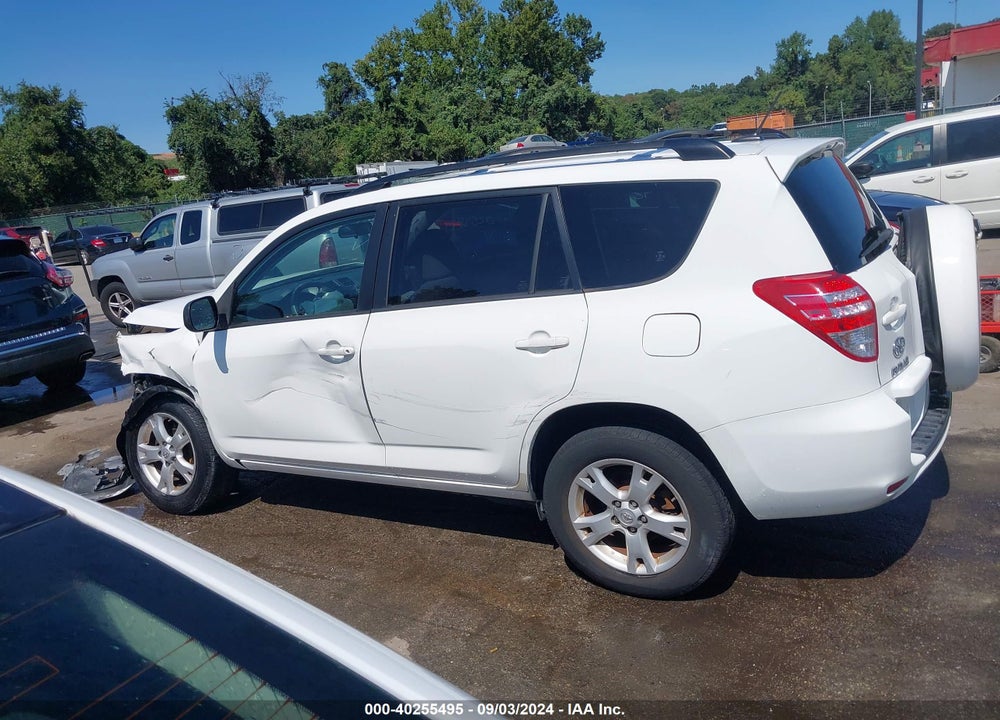 2011 TOYOTA RAV4 VIN: JTMBF4DV4B5041144