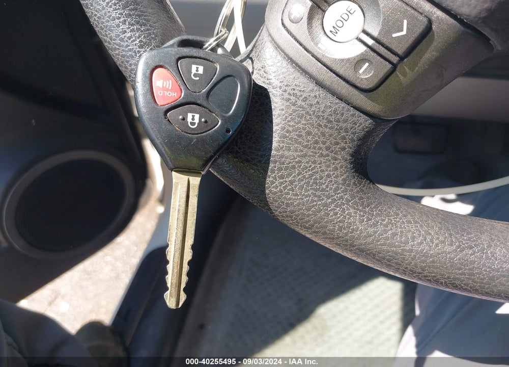 2011 TOYOTA RAV4 VIN: JTMBF4DV4B5041144