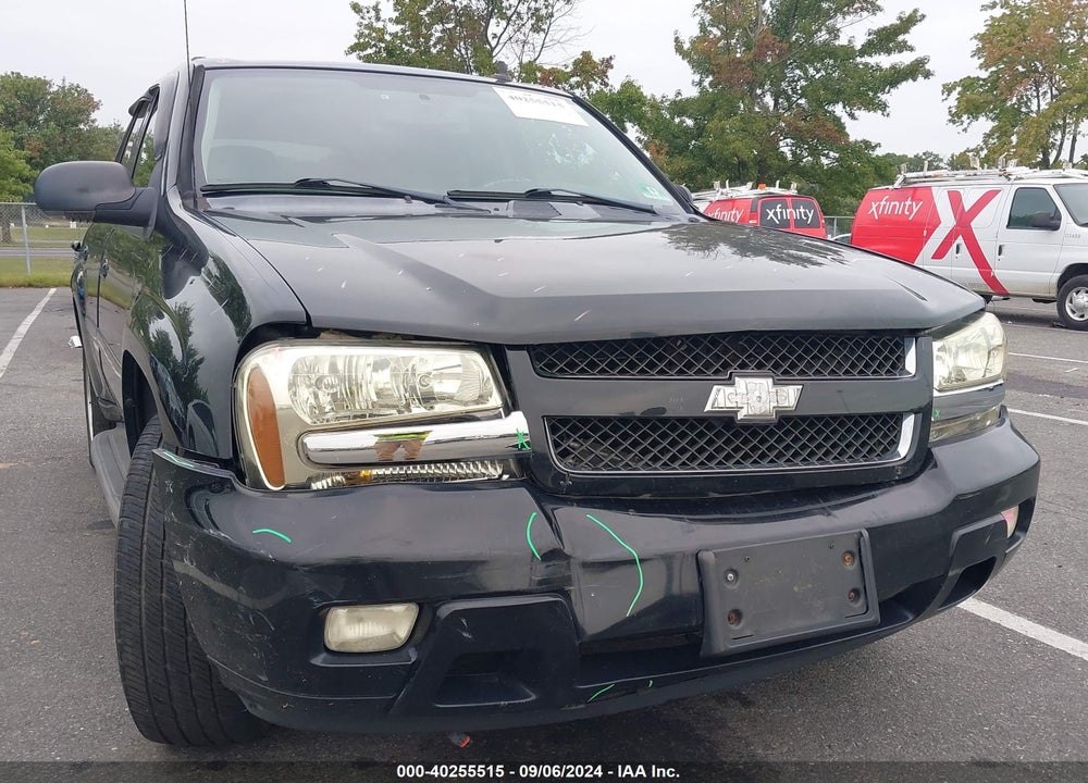 2008 CHEVROLET TRAILBLAZER LT VIN: 1GNDT13S582240387